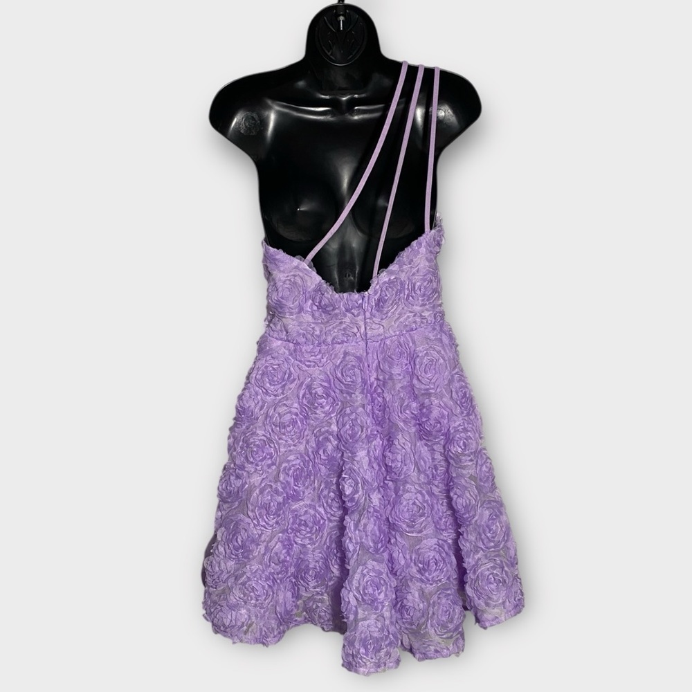 Faeriesty Purple One Shoulder 3D Floral Strappy Back Mini Dress Size Medium - Picture 3 of 7